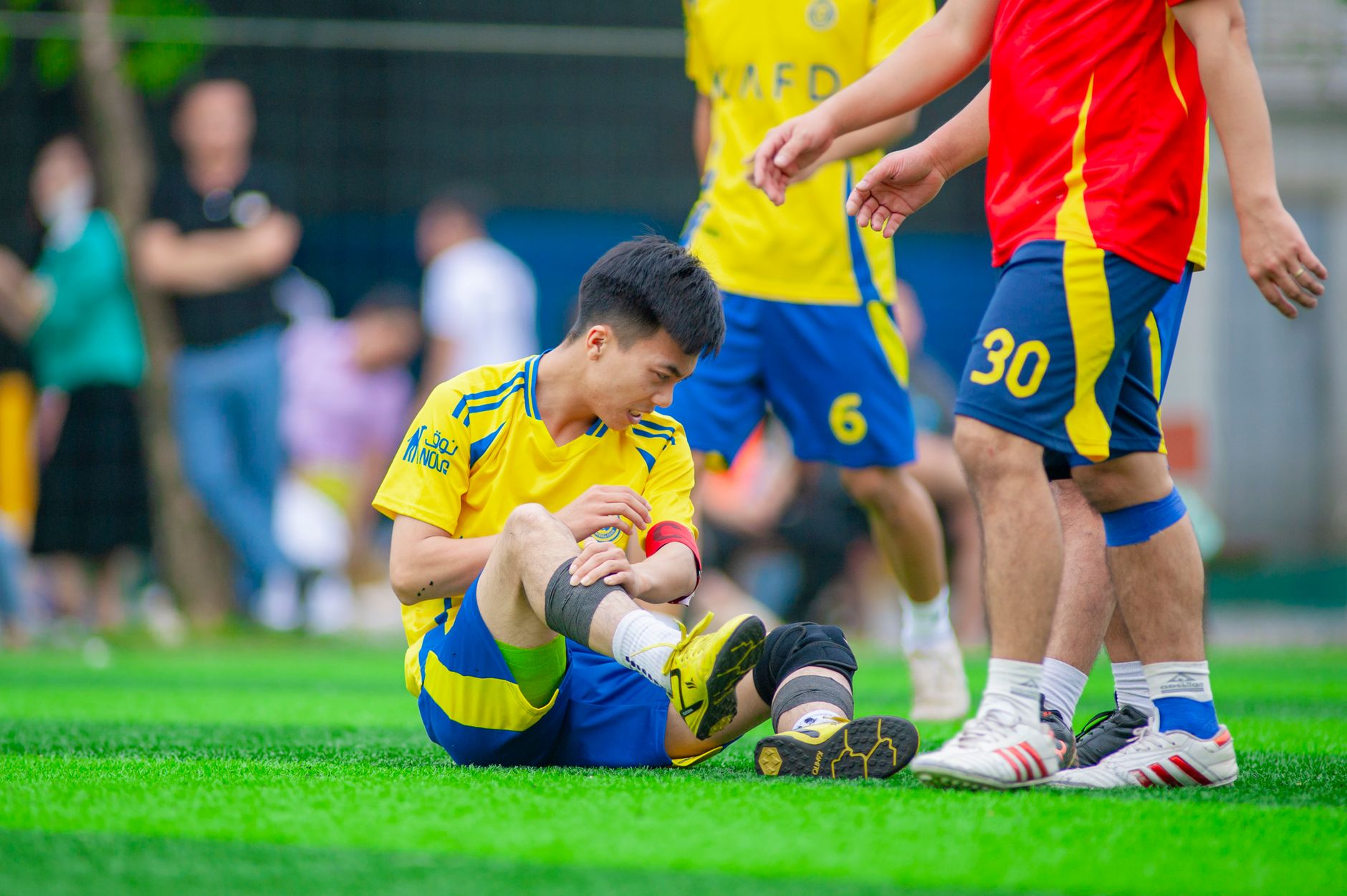 Kaip atpažinti sportinę traumą namuose: 7 ženklai, kada būtina skubi medikų pagalba